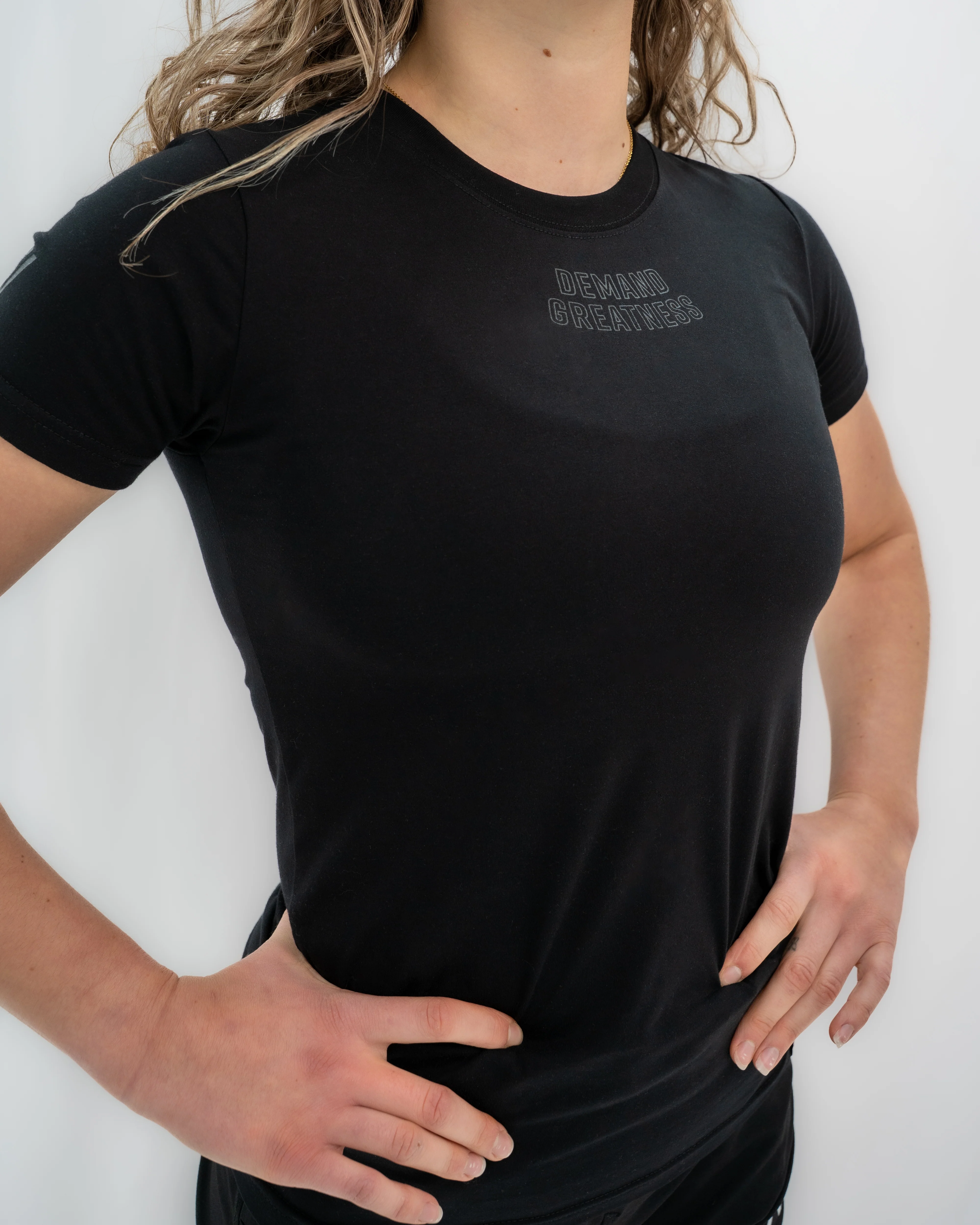 Demand Greatness True-Fit Women's Meet Shirt - IPF Approved - Stealth - Image 3